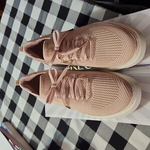 Skechers slip ons women